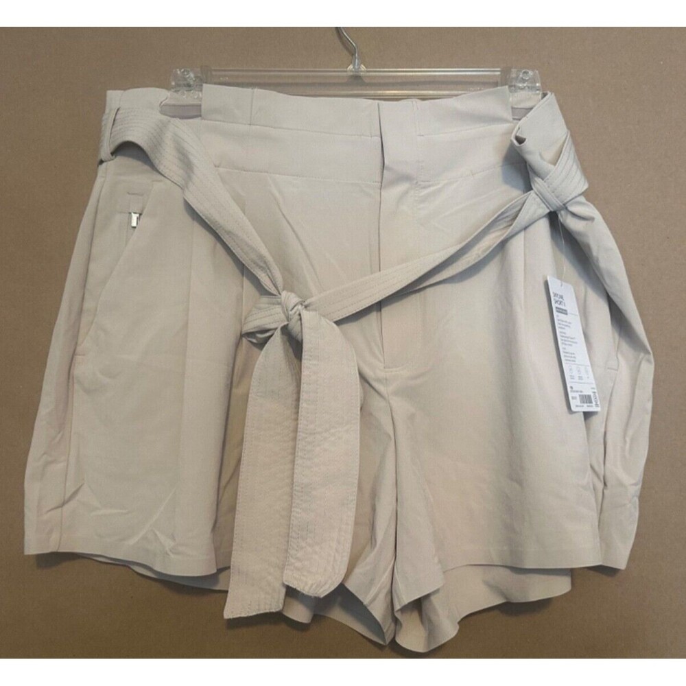 Athleta Skyline Short II Women's Size 18 Beige Belted Pleated Pockets High Waist
